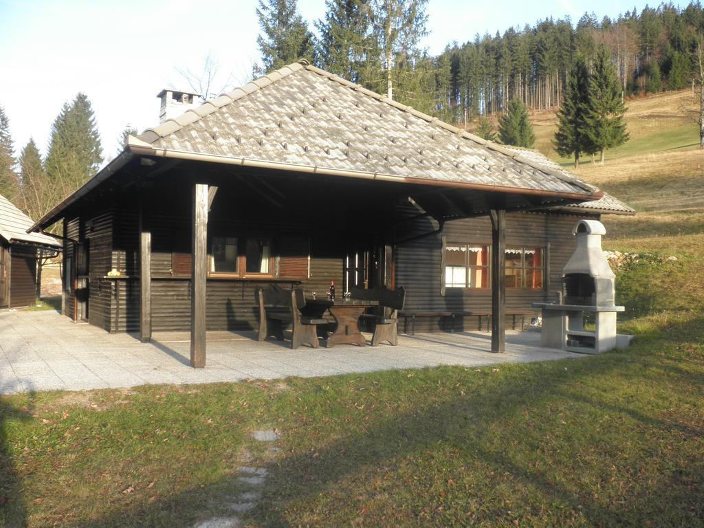 Holiday Home Cumar سيركنو المظهر الخارجي الصورة